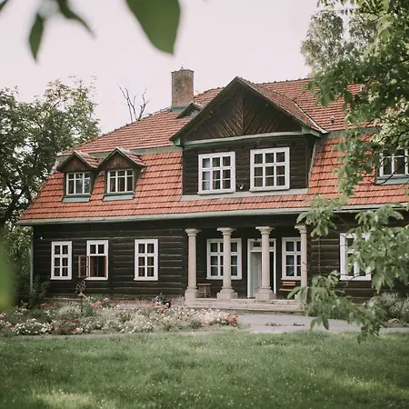 Farm stay Dwor Feillow *