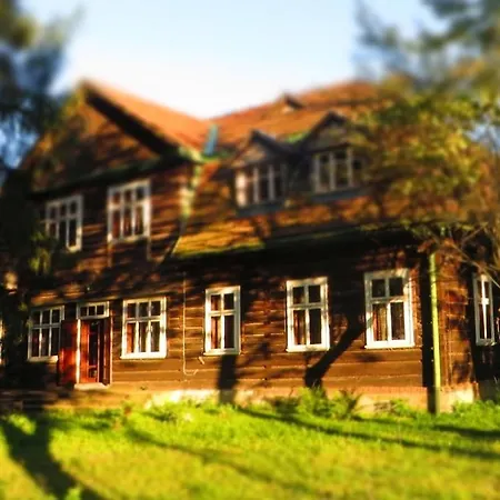 Dwor Feillow Farm stay *
